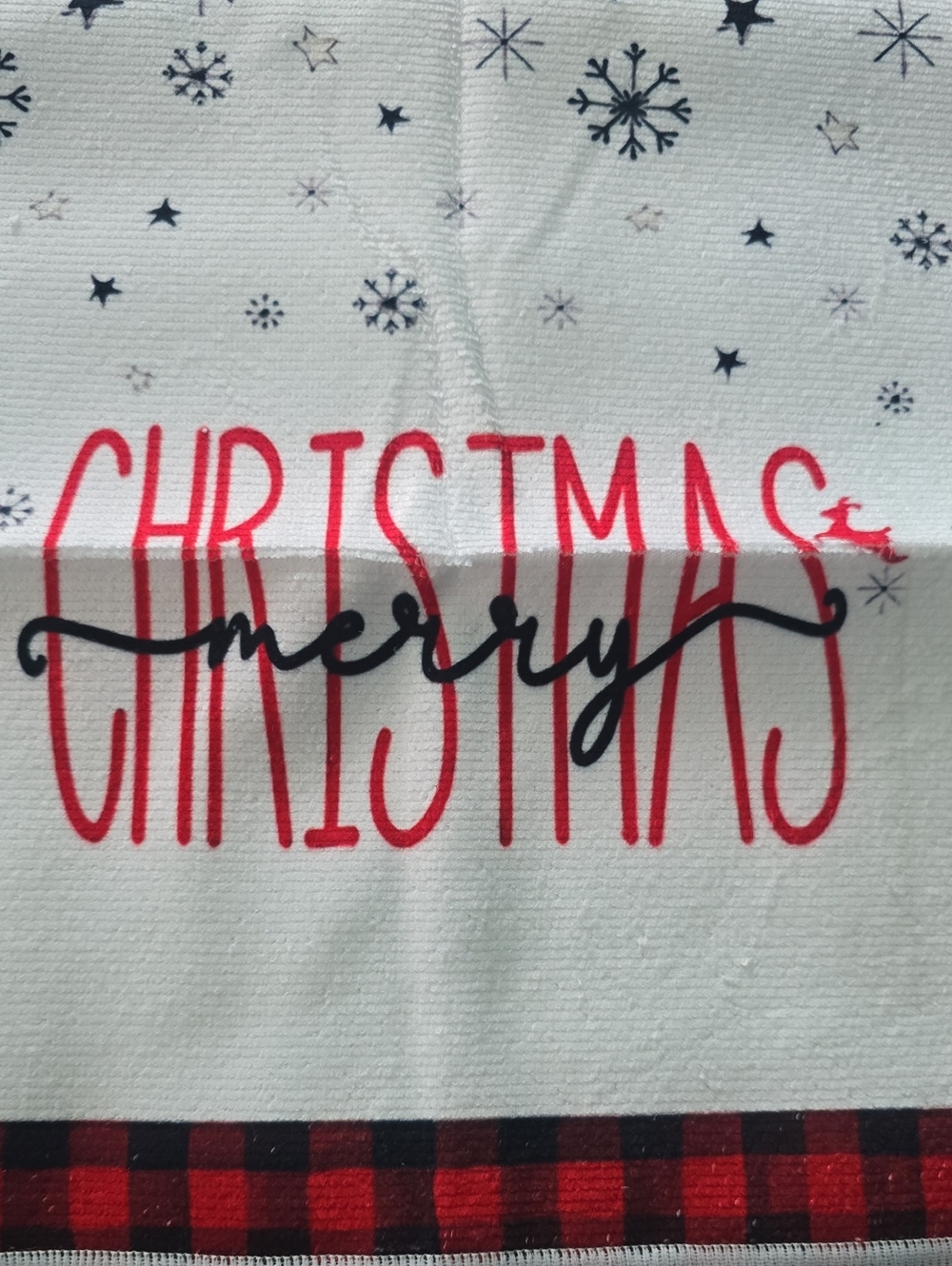 2 Merry Christmas Holiday Tea Towels -15x23in New - Picture 3 of 5